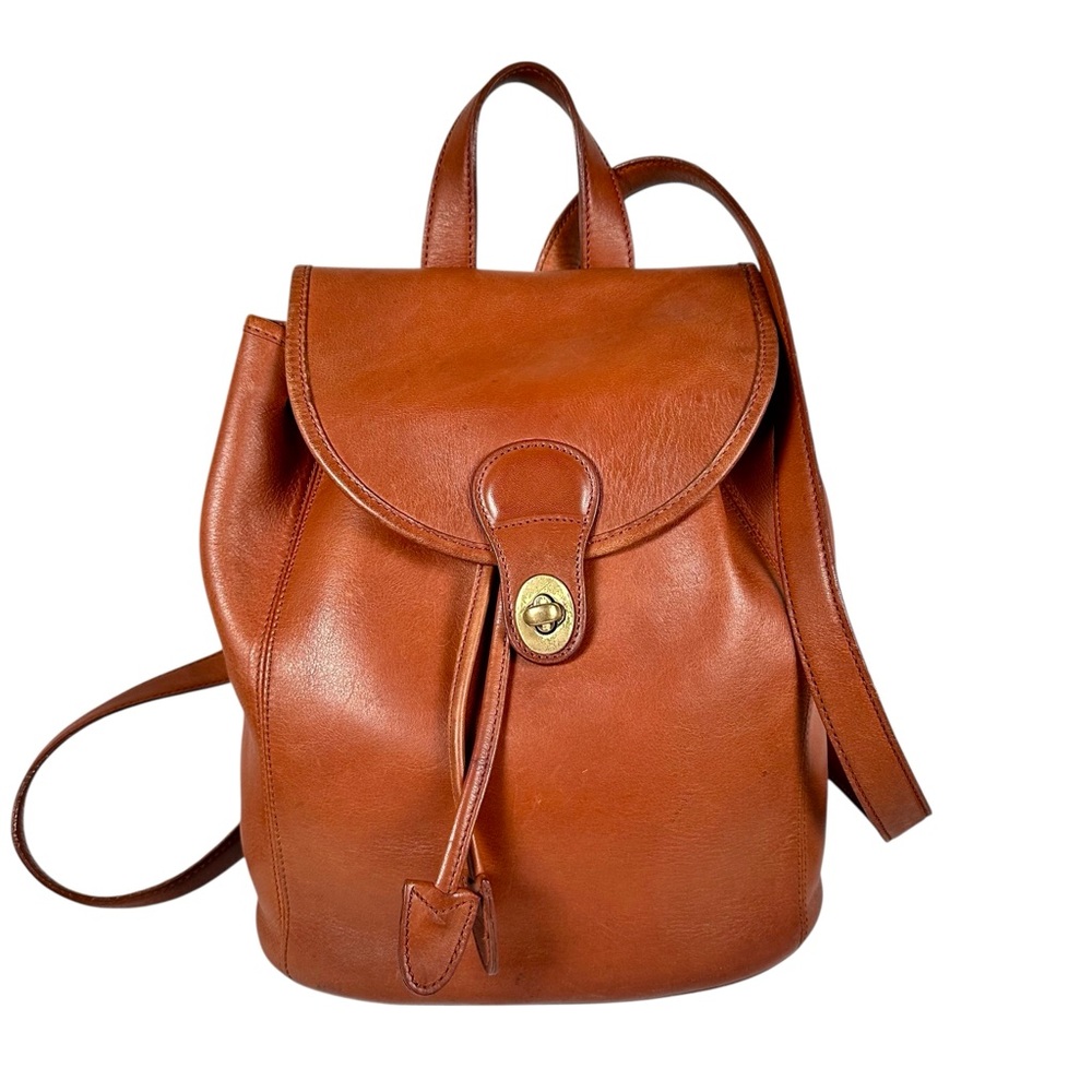 COACH VINTAGE Large Turn-lock Glove Tanned Leather Backpack in British Tan - Picture 16 of 16